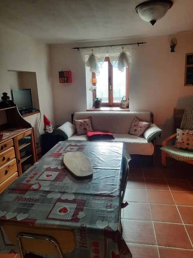 Casa Indipendente Val D'Ayas - Challand Saint Anselme Esterno foto