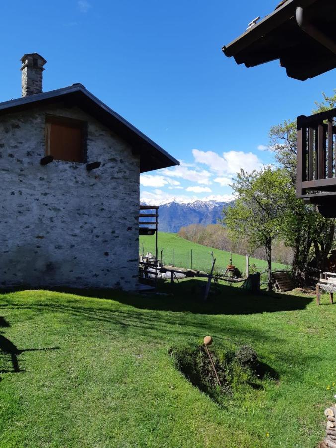 Casa Indipendente Val D'Ayas - Challand Saint Anselme Esterno foto