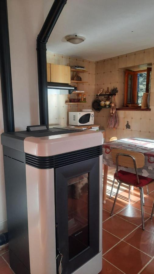 Casa Indipendente Val D'Ayas - Challand Saint Anselme Esterno foto