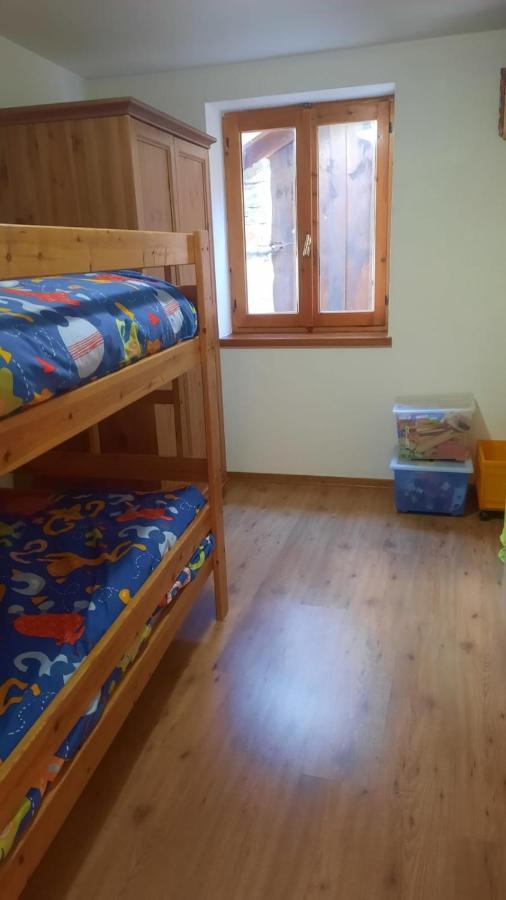 Casa Indipendente Val D'Ayas - Challand Saint Anselme Esterno foto